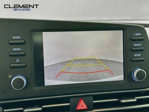 New 2026 Hyundai Elantra SE FWD image 18