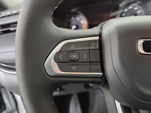 New 2026 Jeep Compass Limited image 17