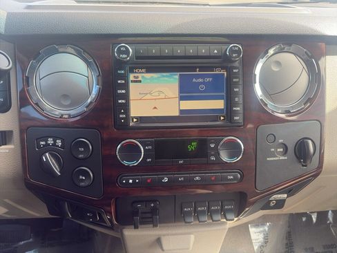 Used 2009 Ford F350 4x4 SuperCab Super Duty image 10