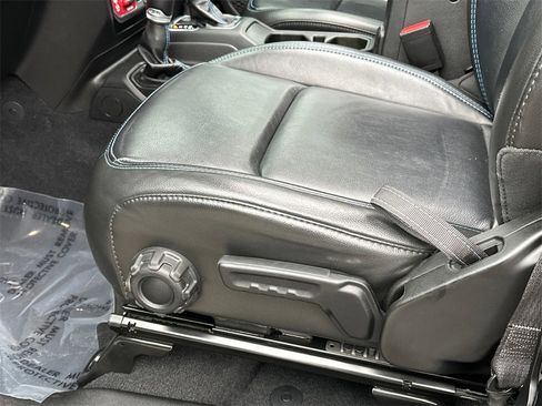 Used 2022 Jeep Wrangler Unlimited Rubicon 4xe w/ Cold Weather Group image 21