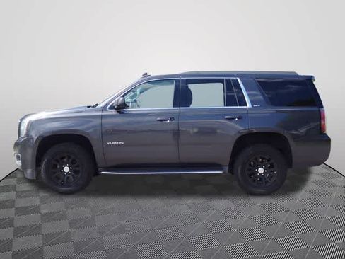 Used 2018 GMC Yukon SLT AWD/4WD image 2
