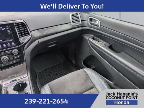 Used 2020 Jeep Grand Cherokee Altitude AWD/4WD image 18