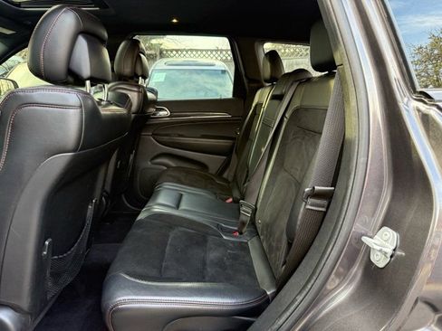 Used 2017 Jeep Grand Cherokee Trailhawk image 19