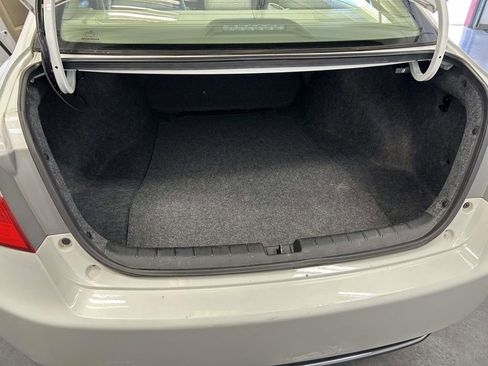 Used 2014 Honda Accord LX image 11
