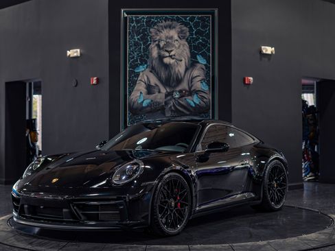 Used 2022 Porsche 911 Carrera GTS image 1