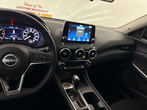 Used 2024 Nissan Sentra SR image 17