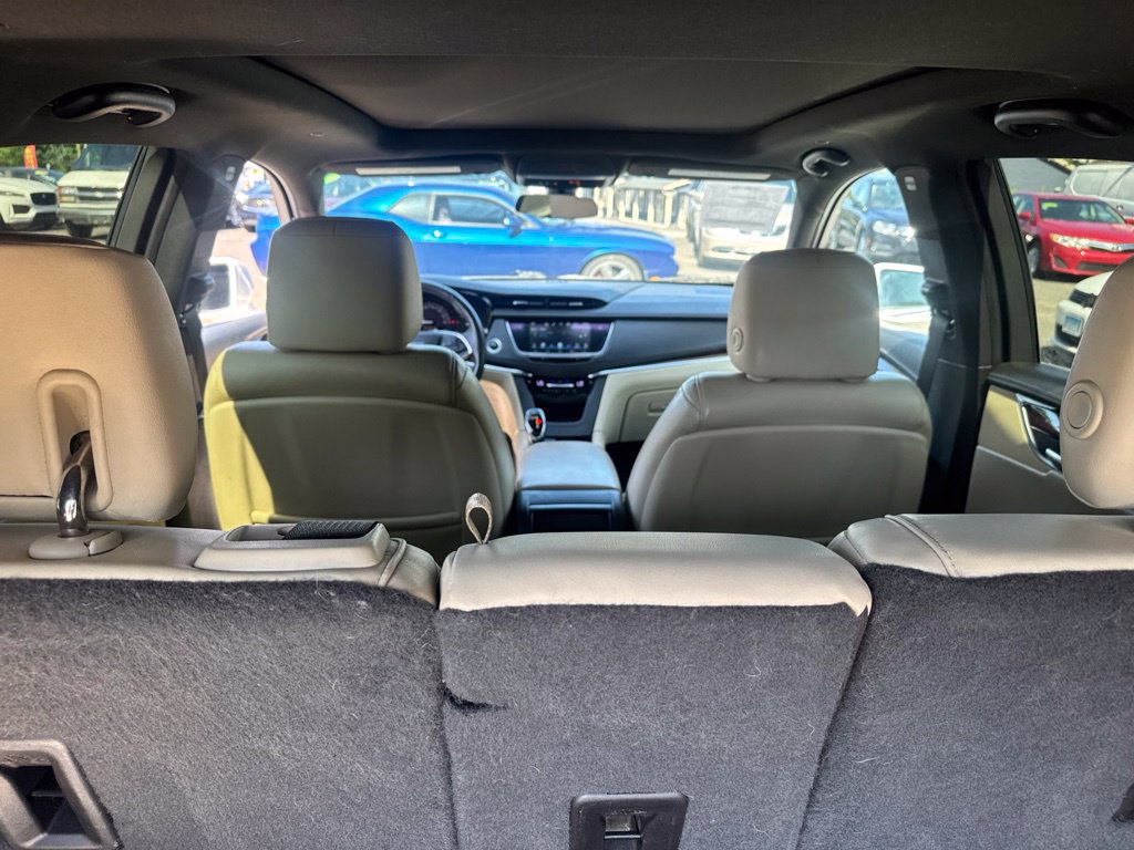 Used 2017 Cadillac XT5 Luxury AWD/4WD image 46