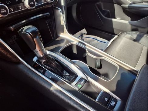 Used 2019 Honda Accord Sport image 15
