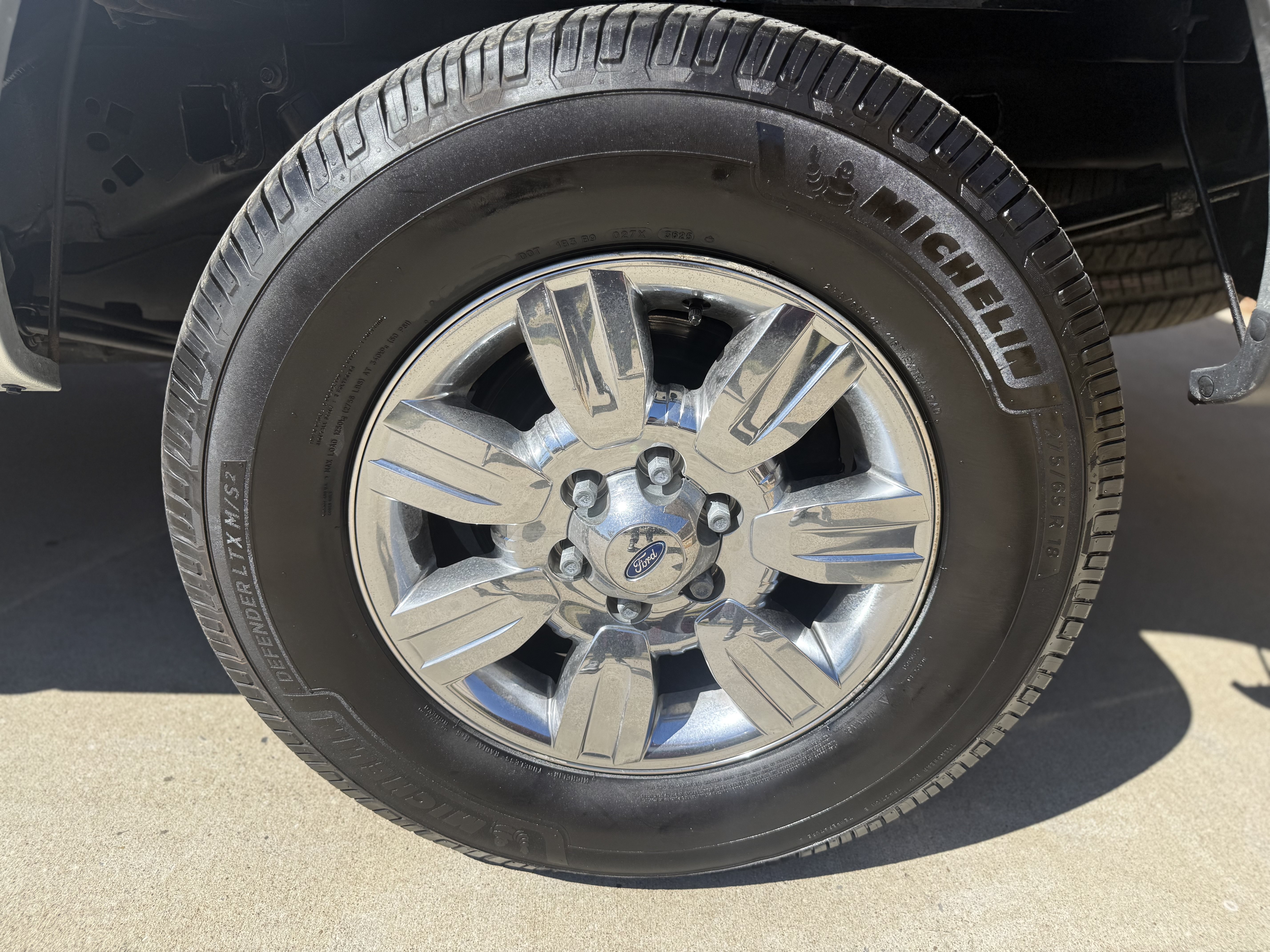 Used 2012 Ford F150 XLT w/ XLT Chrome Pkg AWD/4WD image 10