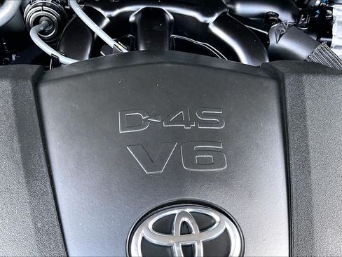 Used 2021 Toyota Highlander Platinum AWD/4WD image 32
