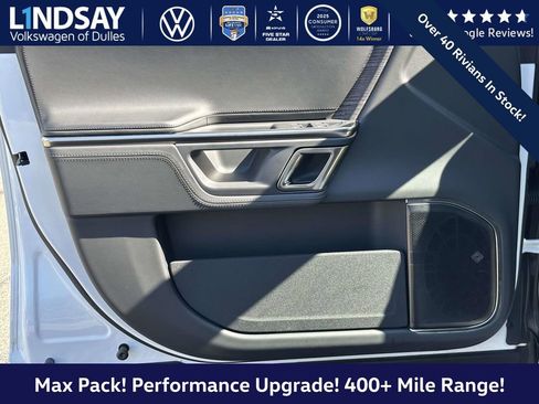 Used 2023 Rivian R1T Adventure image 9