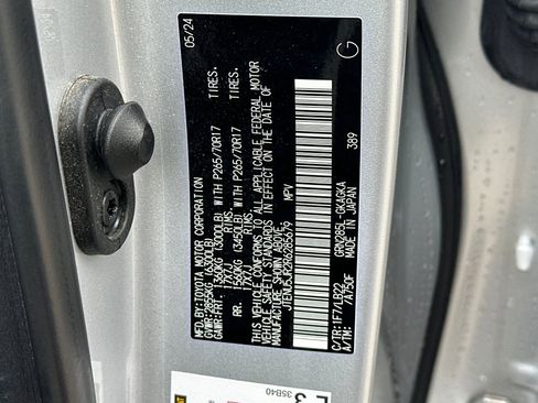 Used 2024 Toyota 4Runner SR5 Premium image 58