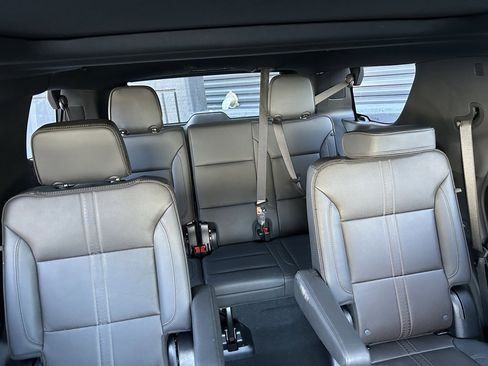 Used 2025 Chevrolet Tahoe High Country w/ Sun And Tow Package image 33