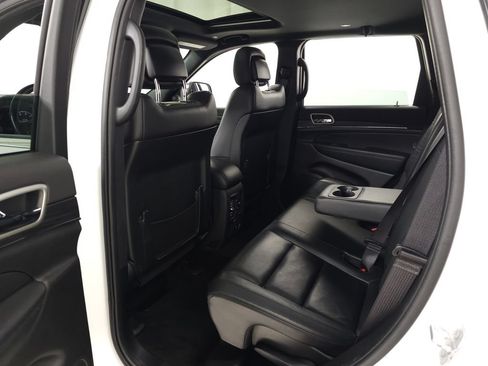 Used 2021 Jeep Grand Cherokee Limited w/ Premium Lighting Group AWD/4WD image 31