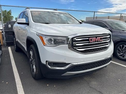 Used 2019 GMC Acadia SLT FWD image 1