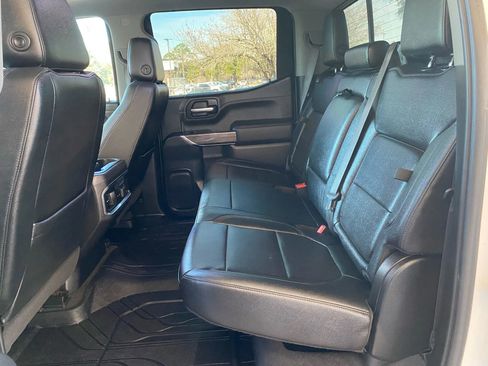 Used 2019 Chevrolet Silverado 1500 LTZ w/ LTZ Premium Package image 15