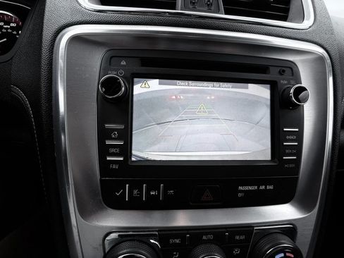 Used 2016 GMC Acadia SLT AWD/4WD image 29