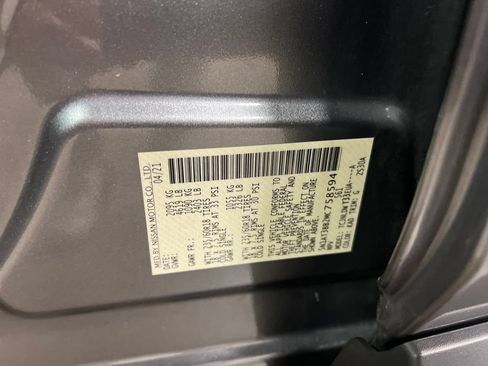 Used 2021 Nissan Rogue SV AWD/4WD image 28