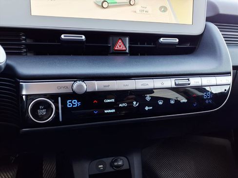 Certified 2023 Hyundai Ioniq 5 SEL image 24