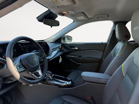 New 2026 Chevrolet Trax ACTIV w/ Driver Confidence Package FWD image 9