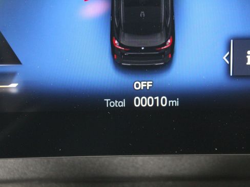 New 2025 BMW X1 xDrive28i w/ Premium Package image 18