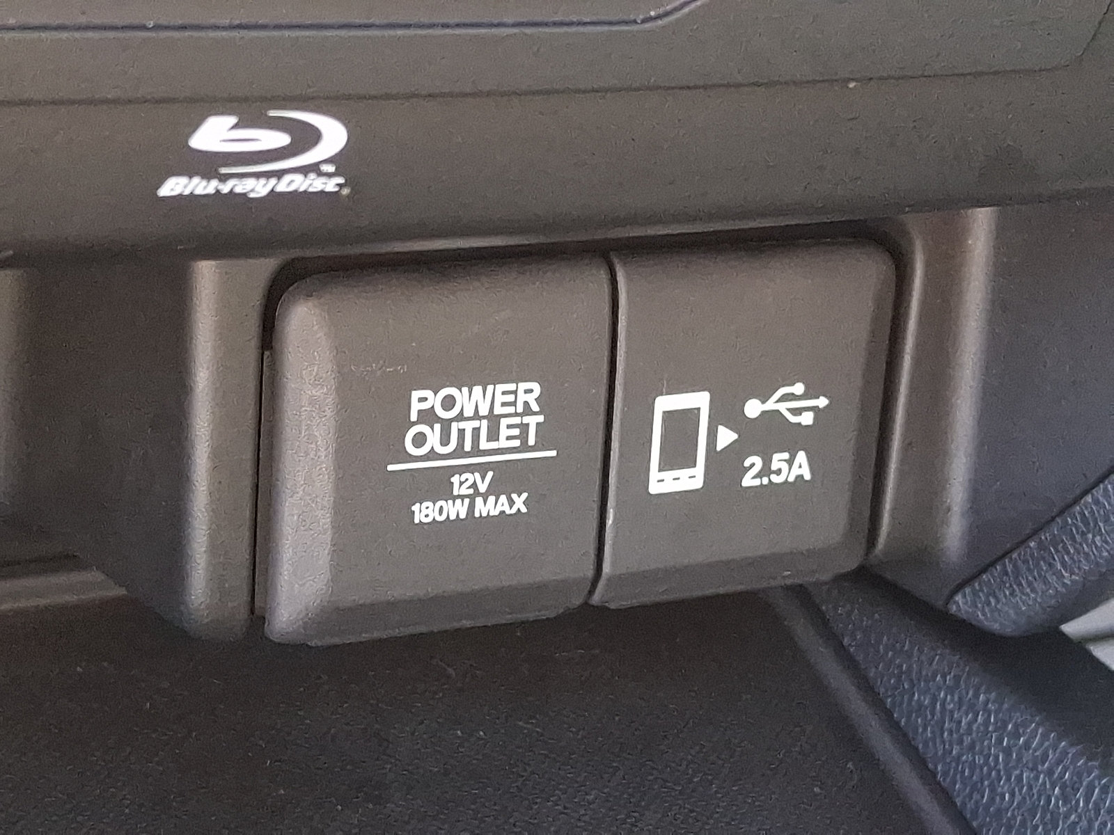 Certified 2022 Honda Pilot Touring image 26