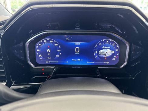 New 2026 Chevrolet Silverado 1500 RST w/ Redline Edition AWD/4WD image 19