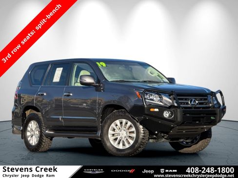 Used 2019 Lexus GX 460 image 1