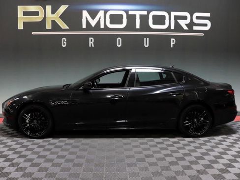 Used 2022 Maserati Quattroporte Modena image 3