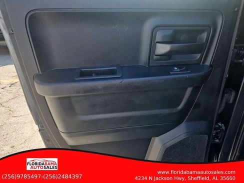 Used 2018 RAM 1500 Express w/ Express Value Package AWD/4WD image 9