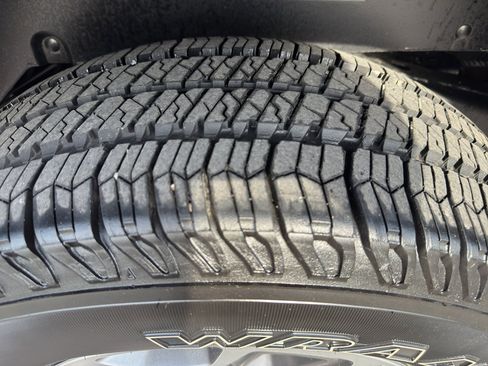 Used 2016 Jeep Wrangler Sport w/ Quick Order Package 24S image 23