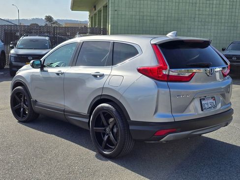 Used 2018 Honda CR-V EX image 3