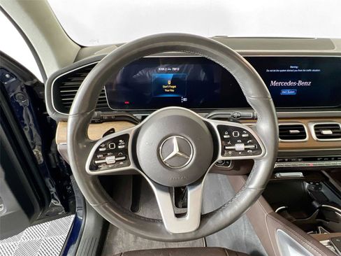 Used 2020 Mercedes-Benz GLS 450 4MATIC image 11