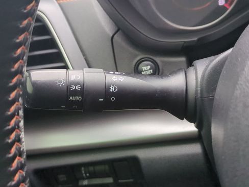 Used 2019 Subaru Crosstrek 2.0i Limited w/ Moonroof Package w/Navigation AWD/4WD image 27