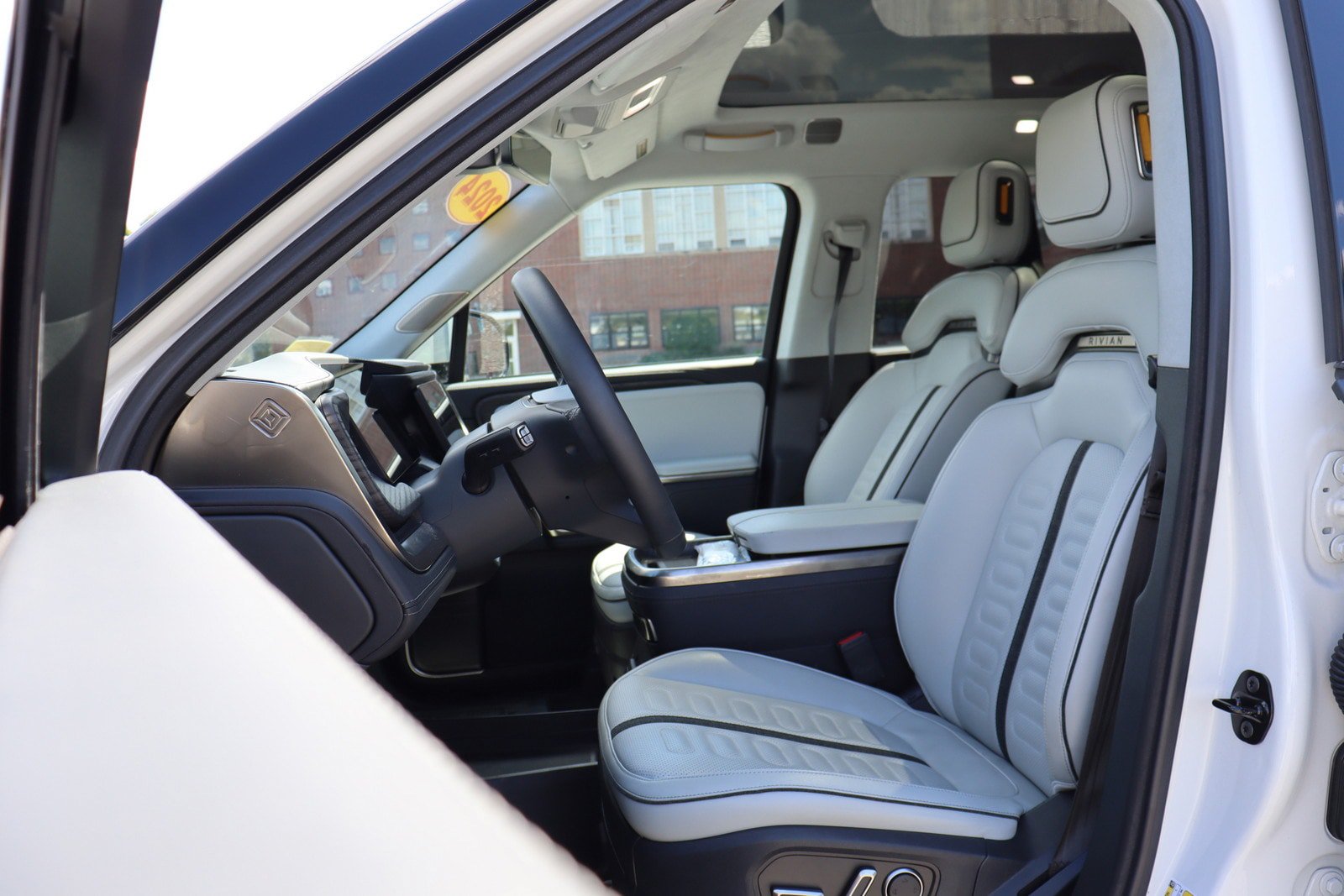 Used 2024 Rivian R1S Adventure Quad AWD/4WD image 13
