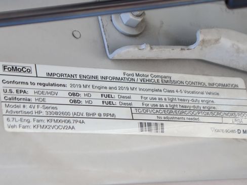 Used 2019 Ford F550 2WD Crew Cab Super Duty image 14