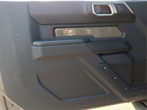 Certified 2025 Ford Bronco 2-Door image 12