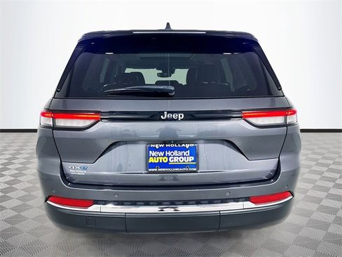 Used 2022 Jeep Grand Cherokee Limited 4xe image 6