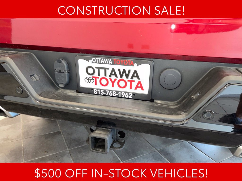 Used 2022 Chevrolet Silverado 1500 LT Trail Boss w/ LT Trail Boss Premium Package AWD/4WD image 15