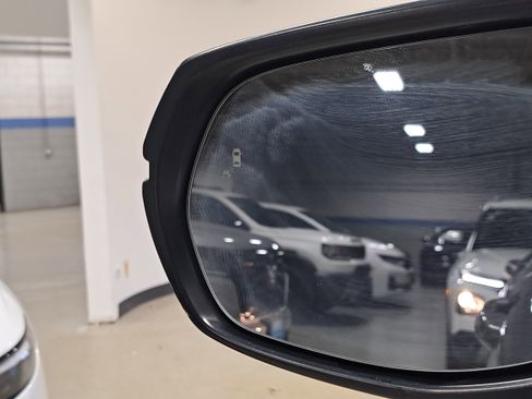 Used 2020 Honda CR-V EX-L image 32