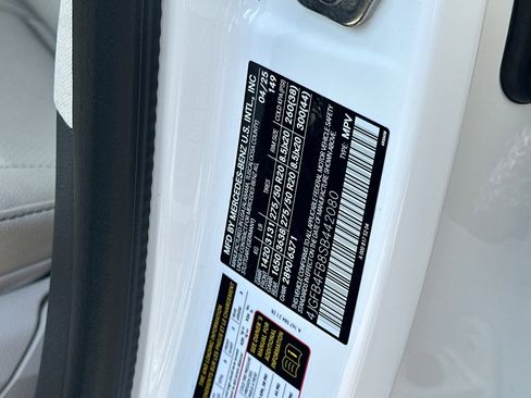 New 2025 Mercedes-Benz GLE 350 4MATIC image 29