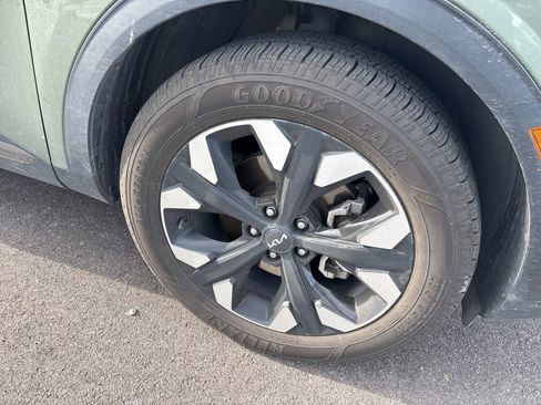Certified 2023 Kia Sportage X-Line w/ X-Line Premium Package AWD/4WD image 2