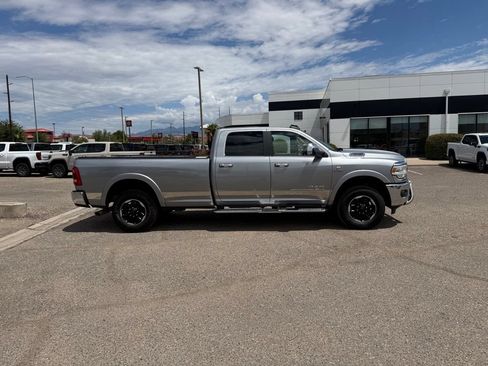 Used 2022 RAM 2500 Laramie AWD/4WD image 4
