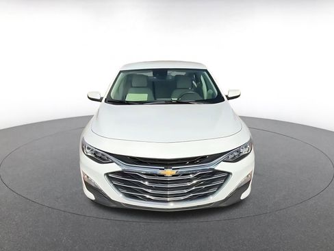 Used 2024 Chevrolet Malibu LT image 4