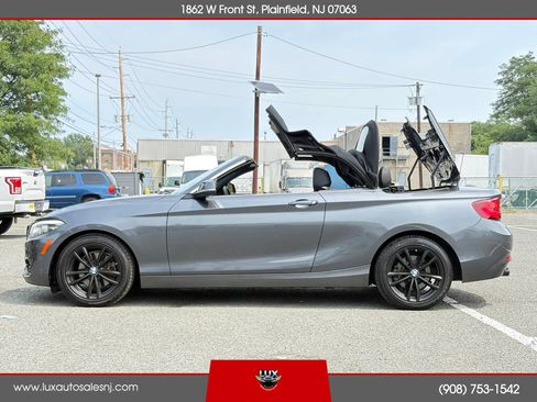 Used 2020 BMW 230i xDrive Convertible AWD/4WD image 20