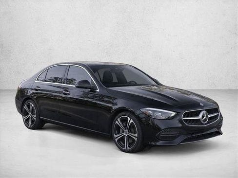Used 2023 Mercedes-Benz C 300 Sedan image 3