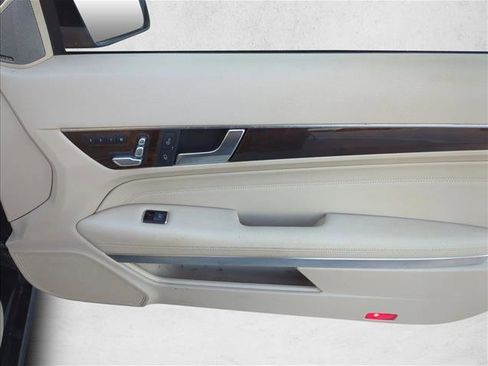 Used 2014 Mercedes-Benz E 350 Cabriolet image 28