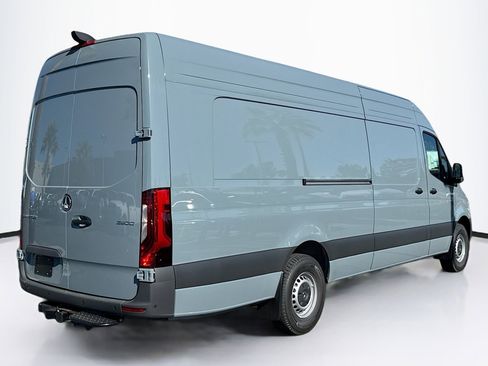 New 2025 Mercedes-Benz Sprinter 2500 image 5