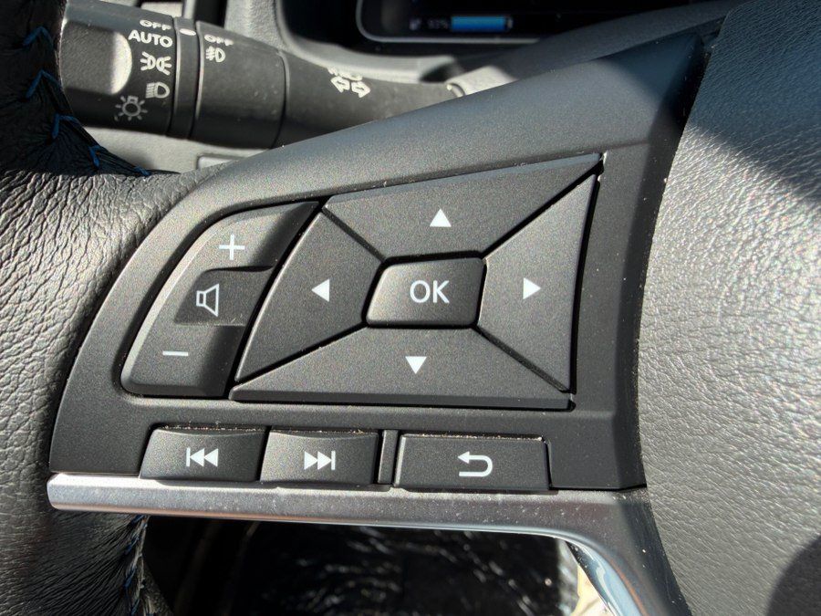 Used 2024 Nissan Leaf SV Plus FWD image 12