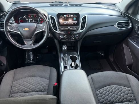 Used 2018 Chevrolet Equinox LT w/ Sun & Infotainment Package image 14